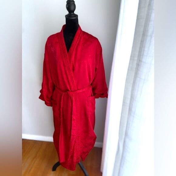 Vintage Gold label Victoria’s Secret robe Deep Scarlet Red Size S - Picture 15 of 16